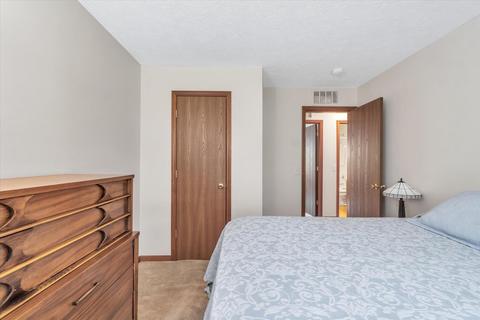 8369 Oakpoint Dr, Jackson, MI 49201 photo 23