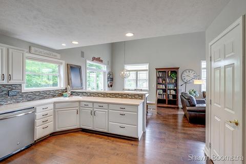 4016 Ronalds Rd, Dorr, MI 49323 photo 10