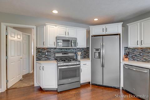 4016 Ronalds Rd, Dorr, MI 49323 photo 9