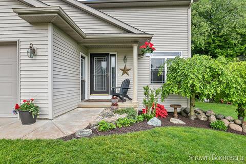 4016 Ronalds Rd, Dorr, MI 49323 photo 4