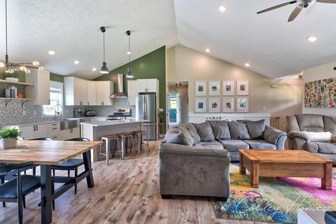 3555 River Ct, Hamilton, MI 49419 photo 6