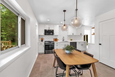 7210 30th St SE, Ada, MI 49301 photo 8