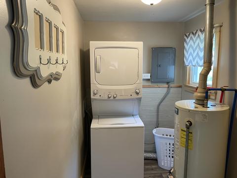 502 E Forrest St, Edmore, MI 48829 photo 16