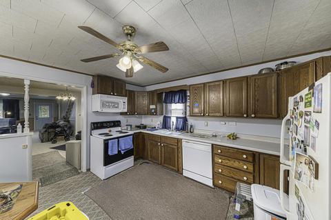 1016 S Constantine St, Three Rivers, MI 49093 photo 10