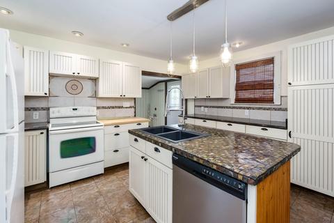 8081 Tasker Rd, Bellevue, MI 49021 photo 5