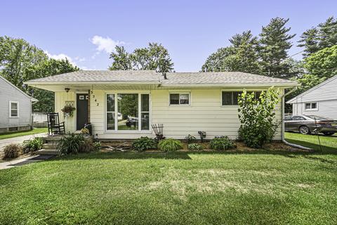 3542 Roosevelt Rd, Jackson, MI 49203 photo 2