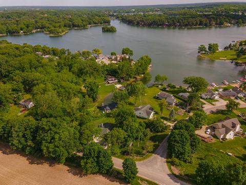 11979 Greenbriar Dr, Jerome, MI 49249 photo 9