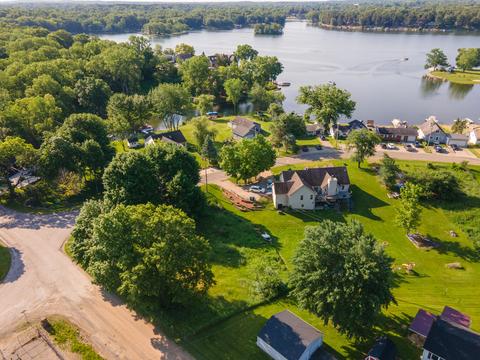 11979 Greenbriar Dr, Jerome, MI 49249 photo 2