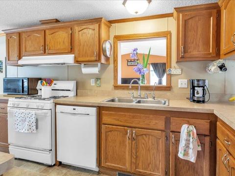 160 Boadway Dr, Spring Arbor, MI 49283 photo 14