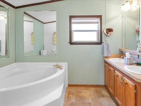 160 Boadway Dr, Spring Arbor, MI 49283 photo 24