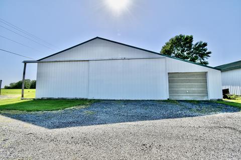 8754 E Monroe Rd, Wheeler, MI 48662 photo 5