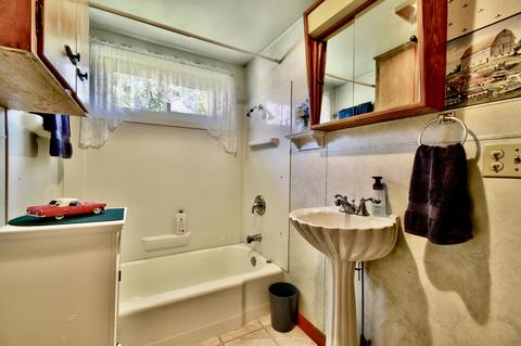 8754 E Monroe Rd, Wheeler, MI 48662 photo 45
