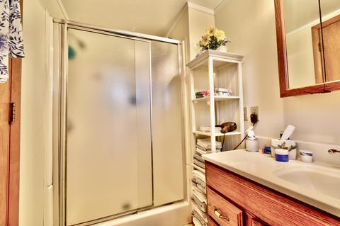 8754 E Monroe Rd, Wheeler, MI 48662 photo 34