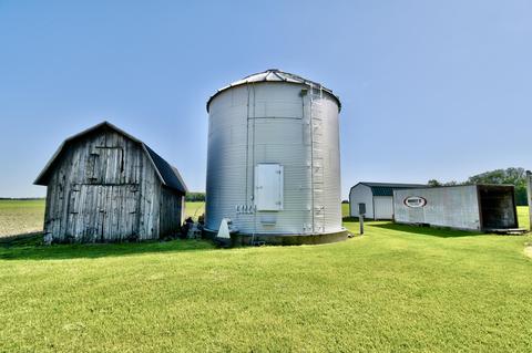 8754 E Monroe Rd, Wheeler, MI 48662 photo 100