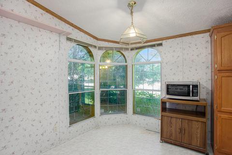 229 Maple St, Lowell, MI 49331 photo 5