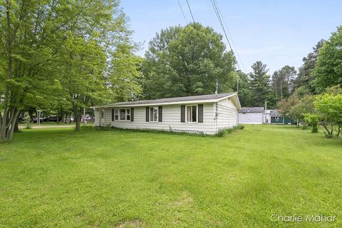 9468 E Colby Rd, Crystal, MI 48818 photo 13