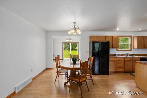11345 W Humphrey Rd, Sumner, MI 48889 photo 10