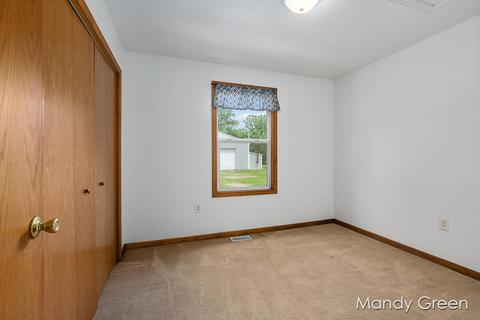 11345 W Humphrey Rd, Sumner, MI 48889 photo 15