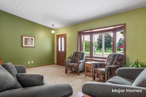 4535 18th St, Dorr, MI 49323 photo 8