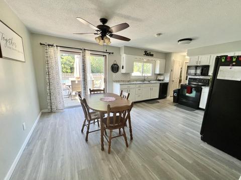 345 E Grant St, Bronson, MI 49028 photo 5