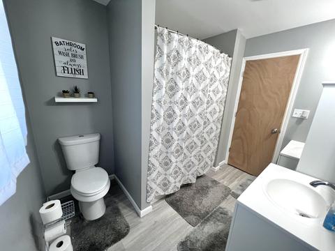 345 E Grant St, Bronson, MI 49028 photo 9