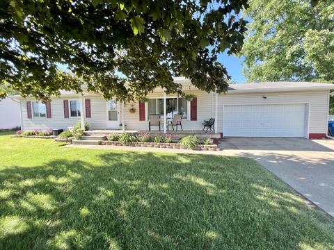 345 E Grant St, Bronson, MI 49028 photo 1