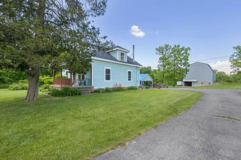 8475 28th St SE, Ada, MI 49301 photo 2