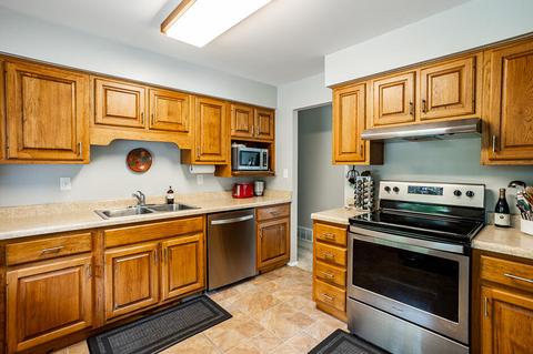 620 Algonquin St, Jackson, MI 49203 photo 6