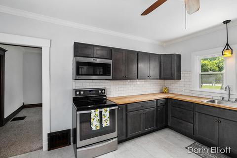 115 E Maple St, Carson City, MI 48811 photo 14