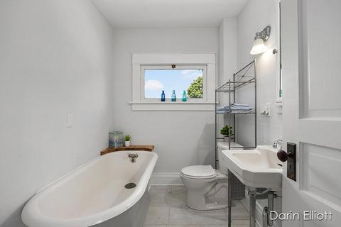 115 E Maple St, Carson City, MI 48811 photo 26