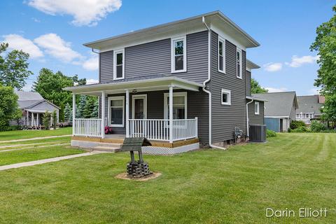 115 E Maple St, Carson City, MI 48811 photo 1