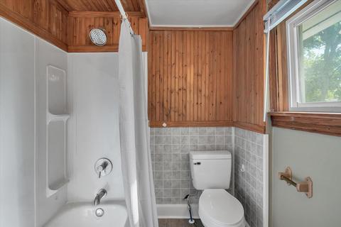 326 Carr St, Jackson, MI 49201 photo 13