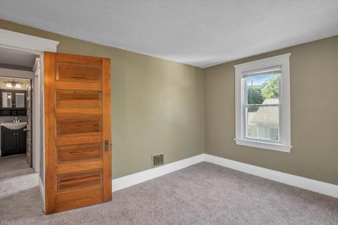 326 Carr St, Jackson, MI 49201 photo 21