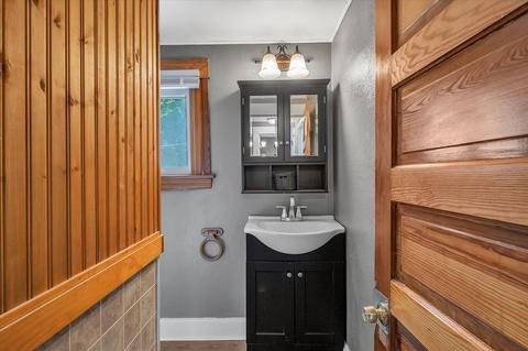 326 Carr St, Jackson, MI 49201 photo 12
