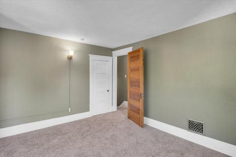 326 Carr St, Jackson, MI 49201 photo 19