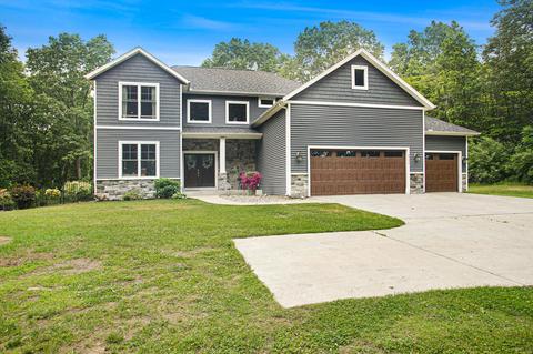 7396 S 3rd St, Mattawan, MI 49071 photo 2