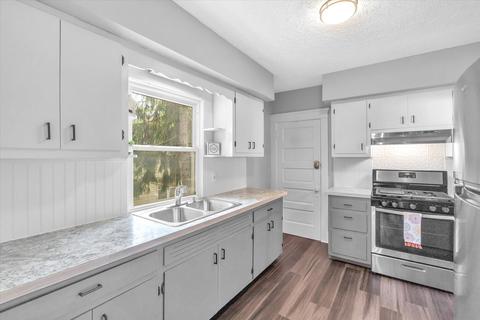 504 E Mcdevitt Ave, Jackson, MI 49203 photo 9