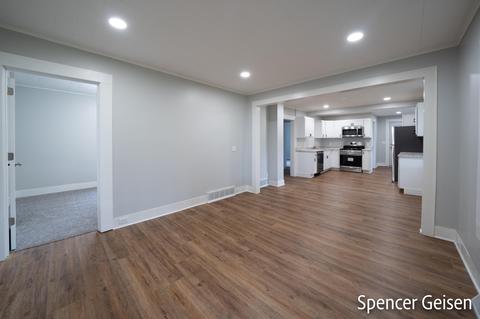 754 N Bridge St, Belding, MI 48809 photo 6