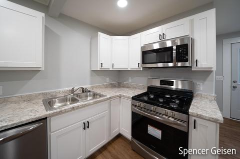 754 N Bridge St, Belding, MI 48809 photo 14
