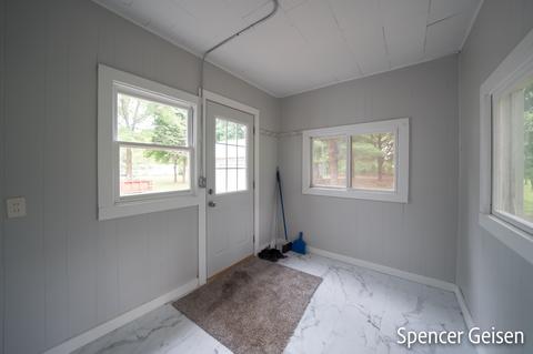 754 N Bridge St, Belding, MI 48809 photo 24