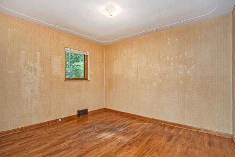 1000 E Augusta Dr, Augusta, MI 49012 photo 6