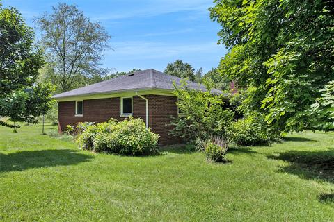 1000 E Augusta Dr, Augusta, MI 49012 photo 19