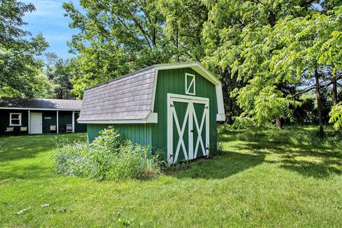1000 E Augusta Dr, Augusta, MI 49012 photo 14