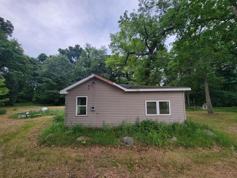 8808 Reno Dr, Munith, MI 49259 photo 2