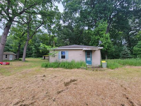8810 Reno Dr, Munith, MI 49259 photo 1