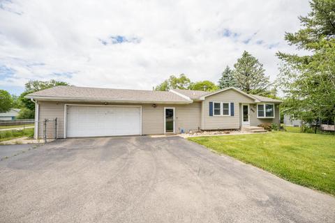 332 12th St, Plainwell, MI 49080 photo 2
