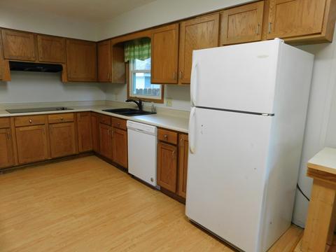 56849 Bow Dr, Three Rivers, MI 49093 photo 4