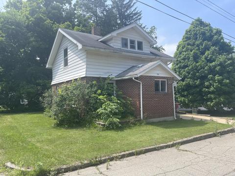 216 3rd St, Parma, MI 49269 photo 1