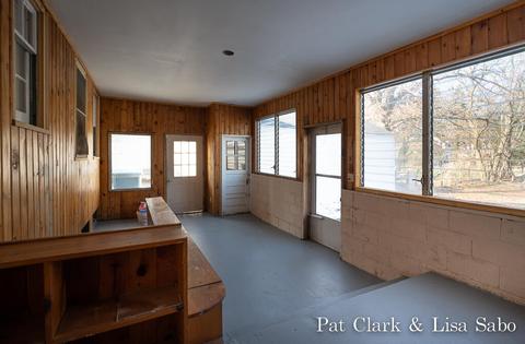 515 Exchange St, Spring Lake, MI 49456 photo 25
