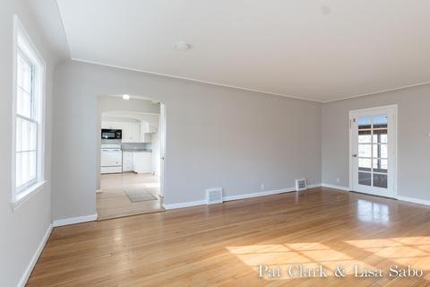 515 Exchange St, Spring Lake, MI 49456 photo 4